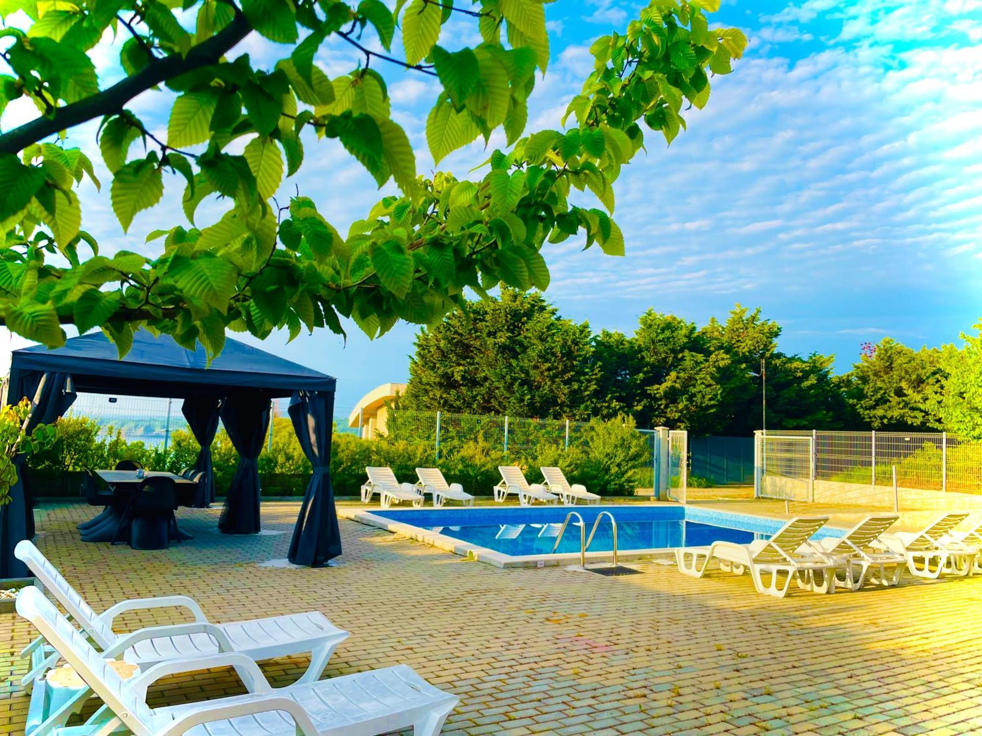 Stefaniya Apartments Sozopol Bagian luar foto