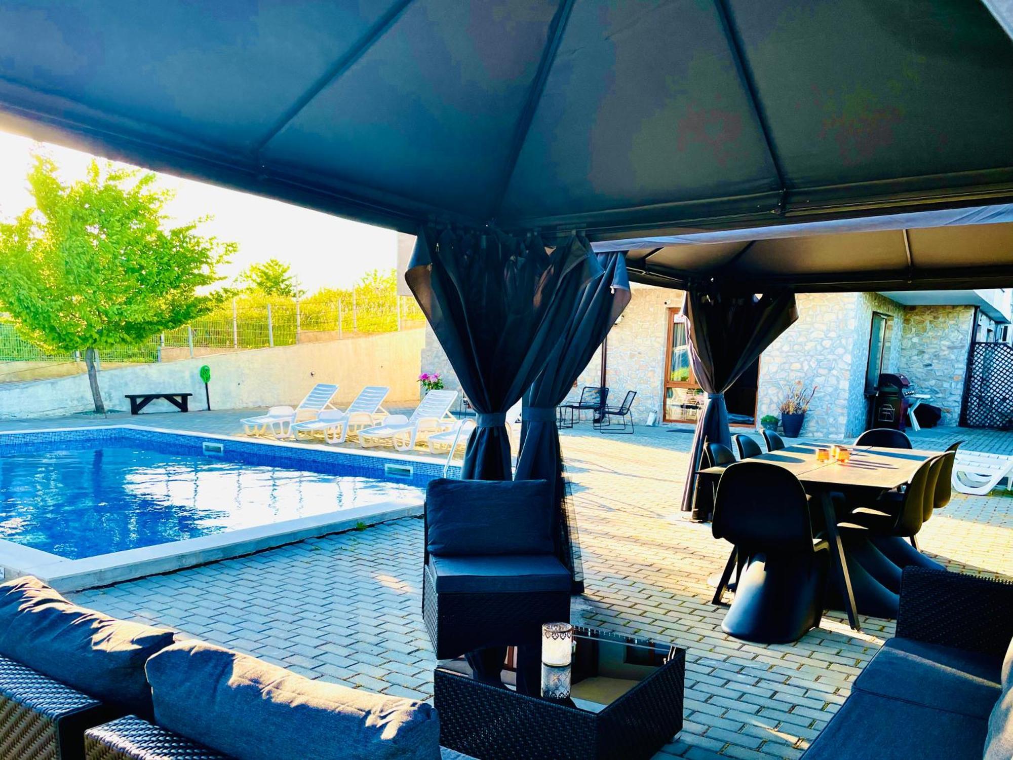 Stefaniya Apartments Sozopol Bagian luar foto